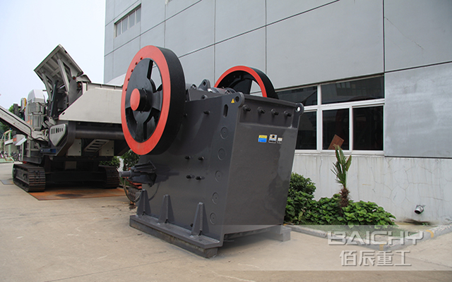 顎式破碎機